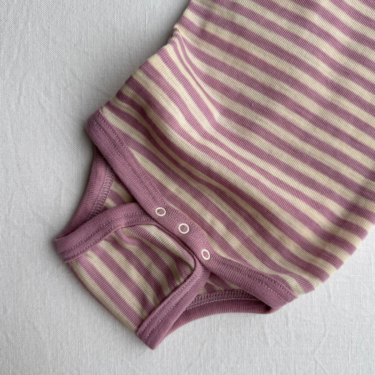 Ullbody fra Engel - rosa striper